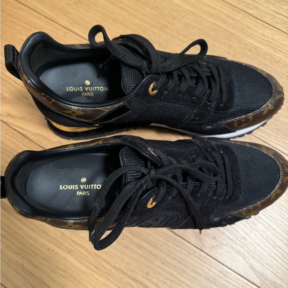 Louis Vitton Suede Monogram Run Away Sneakers - Picture 7 of 9